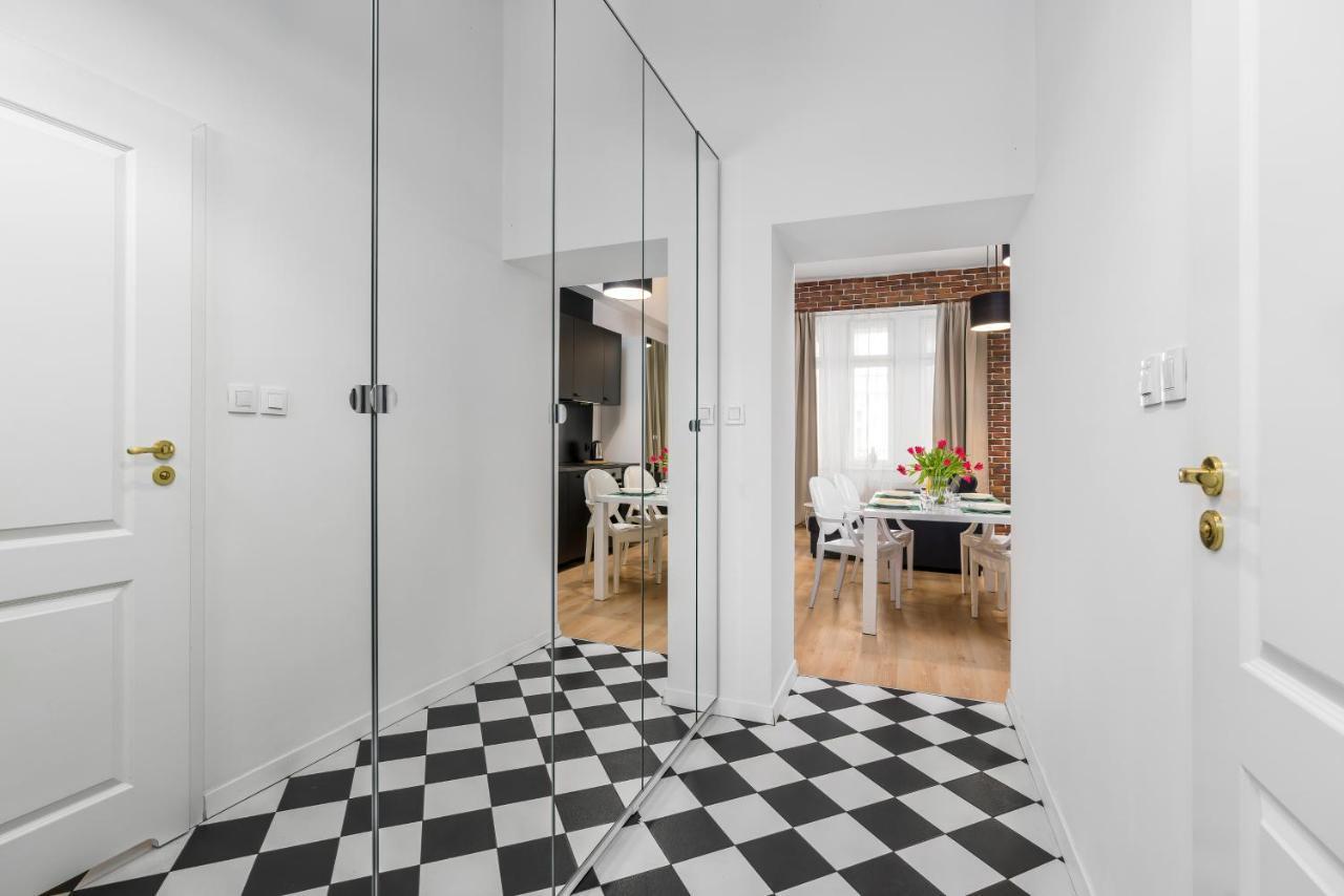 Apartment Poznan Mtp Chelmonskiego By Noclegi Renters 外观 照片